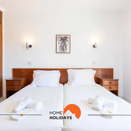 #132 Velamar 201 By Holidays Appartement *