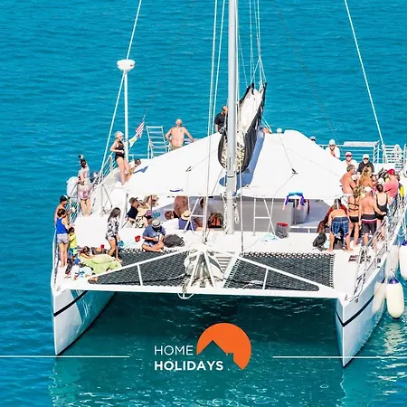 #132 Velamar 201 By Holidays *